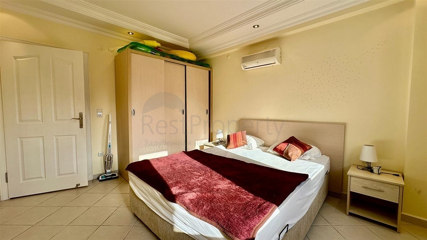 2 + 1 شقة 150 متر من البحر الأبيض المتوسط في منطقة أوبا