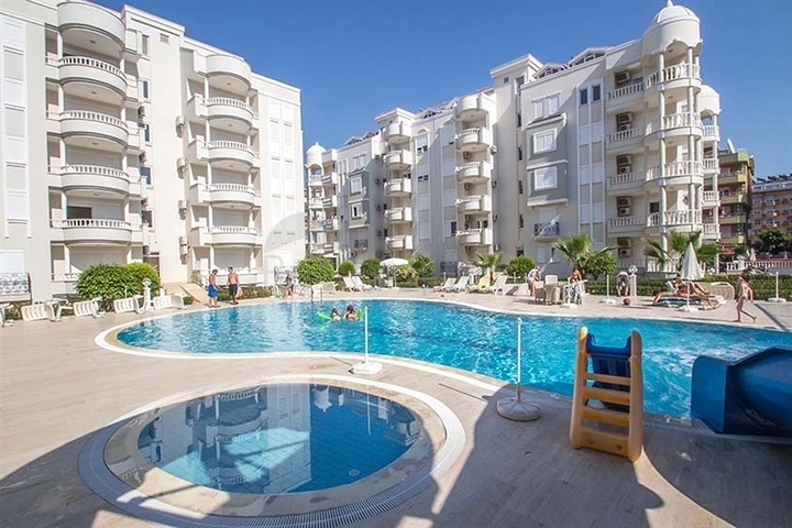 2 + 1 شقة 150 متر من البحر الأبيض المتوسط في منطقة أوبا