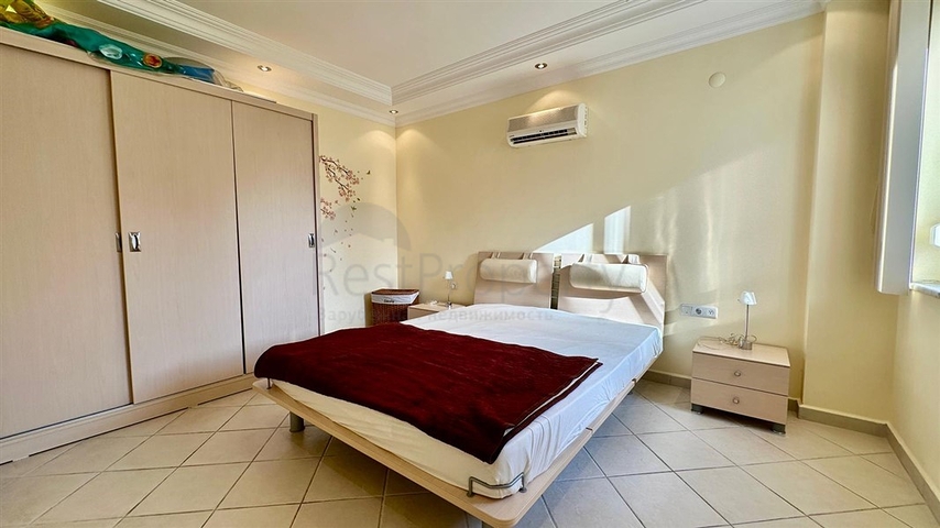 2 + 1 شقة 150 متر من البحر الأبيض المتوسط في منطقة أوبا