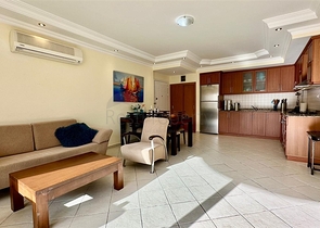 2 + 1 شقة 150 متر من البحر الأبيض المتوسط في منطقة أوبا