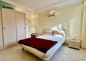 2 + 1 شقة 150 متر من البحر الأبيض المتوسط في منطقة أوبا