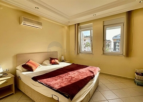 2 + 1 شقة 150 متر من البحر الأبيض المتوسط في منطقة أوبا