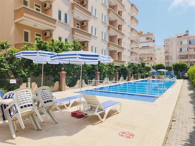 شقة مفروشة 1 + 1 في محمودلار