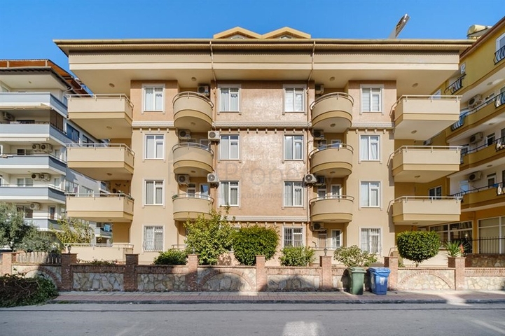 شقة مريحة 2 + 1 في وسط ألانيا