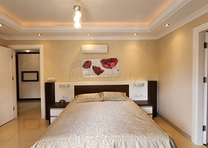 شقة فسيحة 2 + 1 على بعد 100 متر من البحر شقة فسيحة 2 + 1 على بعد 100 متر من البحر