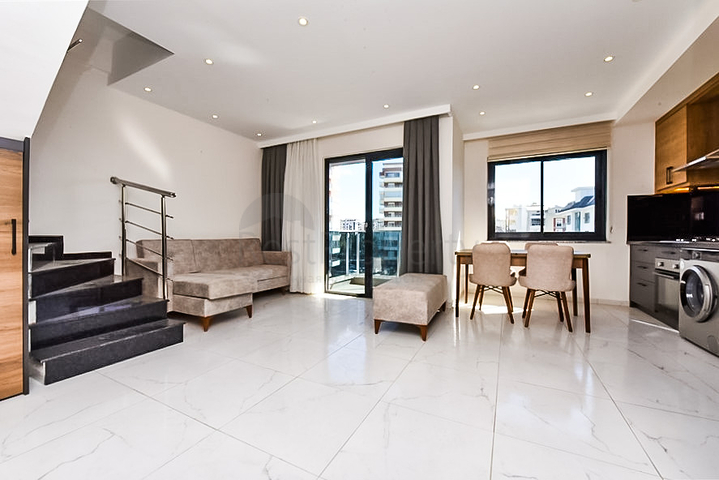 2 + 1 بنتهاوس في منطقة أوبا 2 + 1 بنتهاوس في منطقة أوبا