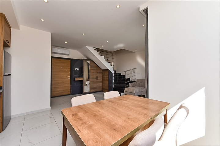 2 + 1 بنتهاوس في منطقة أوبا 2 + 1 بنتهاوس في منطقة أوبا