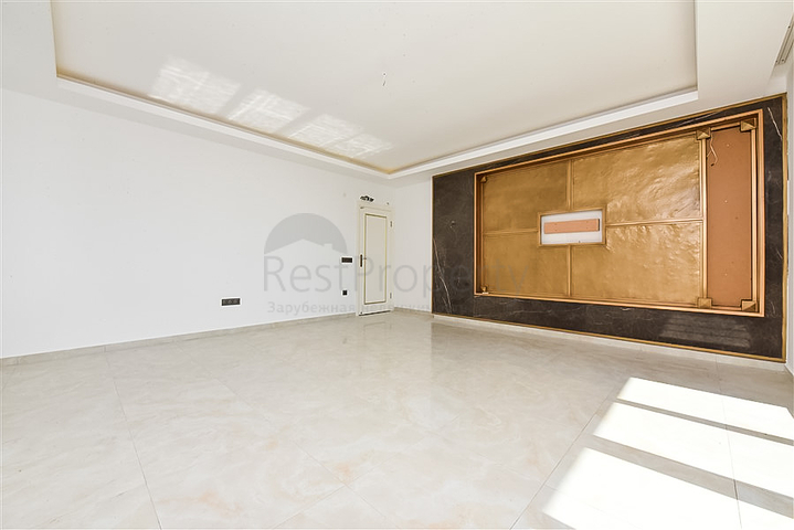 4 + 1 حديقة دوبلكس مع مطبخ منفصل في وسط ألانيا