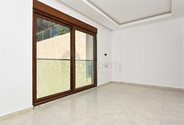 4 + 1 حديقة دوبلكس مع مطبخ منفصل في وسط ألانيا