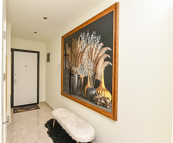 شقة 1+1 في مجمع فاخر في وسط ألانيا