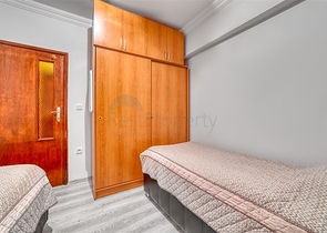 شقق في المجمع على الساحل الأول