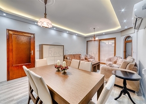 شقق في المجمع على الساحل الأول