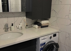 شقة 1+1 في مجمع سكني جديد في وسط محمودلار