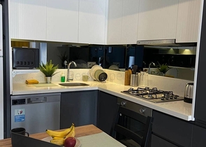 شقة 1+1 في مجمع سكني جديد في وسط محمودلار