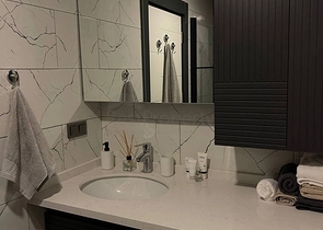 شقة 1+1 في مجمع سكني جديد في وسط محمودلار