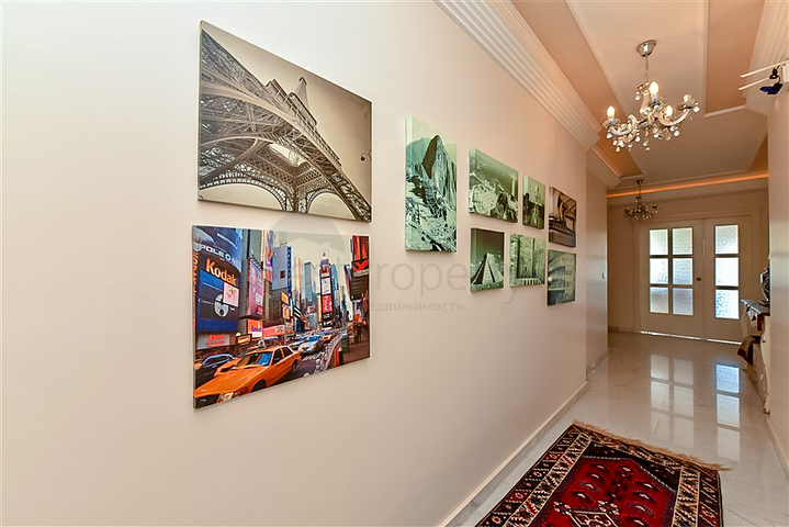 شقة 3 + 1 مع إمكانية الحصول على تصريح إقامة في السطر الأول