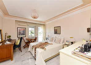 شقة 3 + 1 مع إمكانية الحصول على تصريح إقامة في السطر الأول