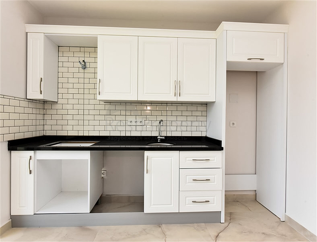 شقة مطلة على البحر في منطقة كستل