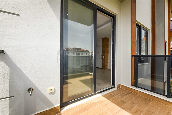 شقة مطلة على البحر في منطقة كستل