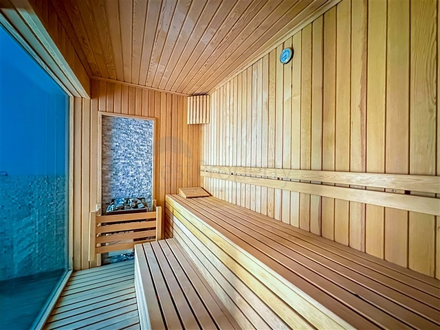 شقة مطلة على البحر في منطقة كستل