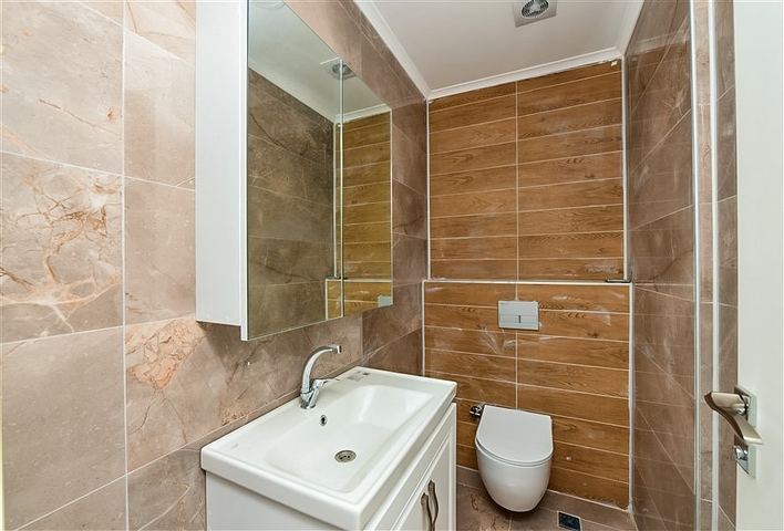 شقة 2+1 بحديقتها الخاصة في كيستل