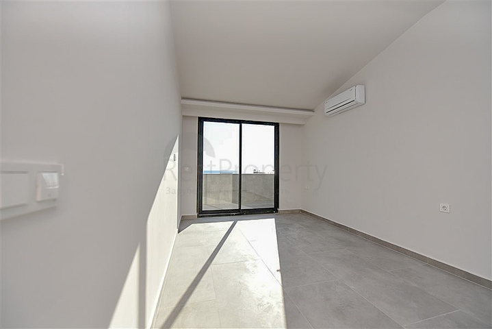 بنتهاوس 3+1 في مجمع سكني جديد بالقرب من شاطئ كليوباترا