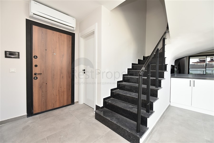 بنتهاوس 3+1 في مجمع سكني جديد بالقرب من شاطئ كليوباترا