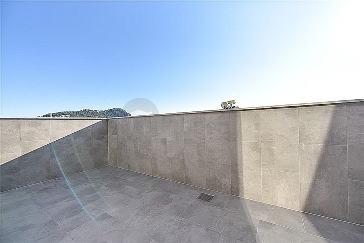 بنتهاوس 3+1 في مجمع سكني جديد بالقرب من شاطئ كليوباترا