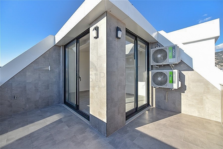 بنتهاوس 3+1 في مجمع سكني جديد بالقرب من شاطئ كليوباترا