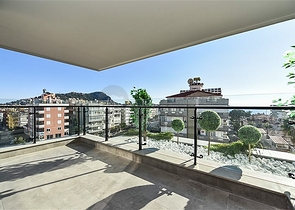 بنتهاوس 3+1 في مجمع سكني جديد بالقرب من شاطئ كليوباترا