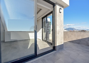 بنتهاوس 3+1 في مجمع سكني جديد بالقرب من شاطئ كليوباترا