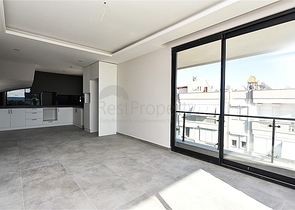 بنتهاوس 3+1 في مجمع سكني جديد بالقرب من شاطئ كليوباترا