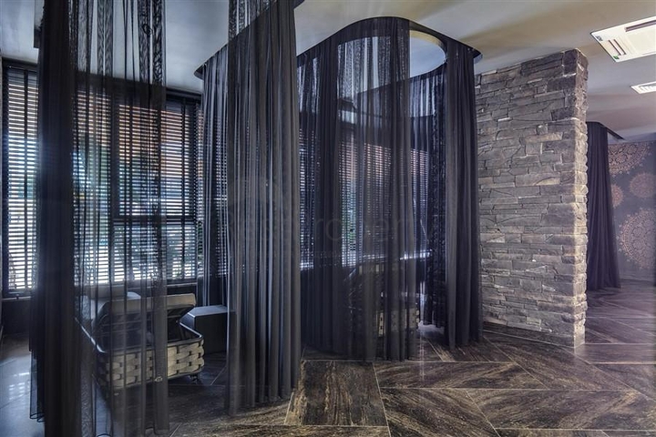 شقة مطلة على البحر على الساحل الأول