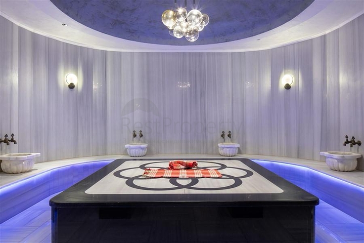 شقة مطلة على البحر على الساحل الأول