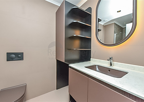 شقة مطلة على البحر على الساحل الأول