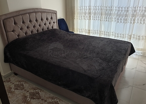 شقة مفروشة بغرفة نوم واحدة مع تخطيط 1 + 1