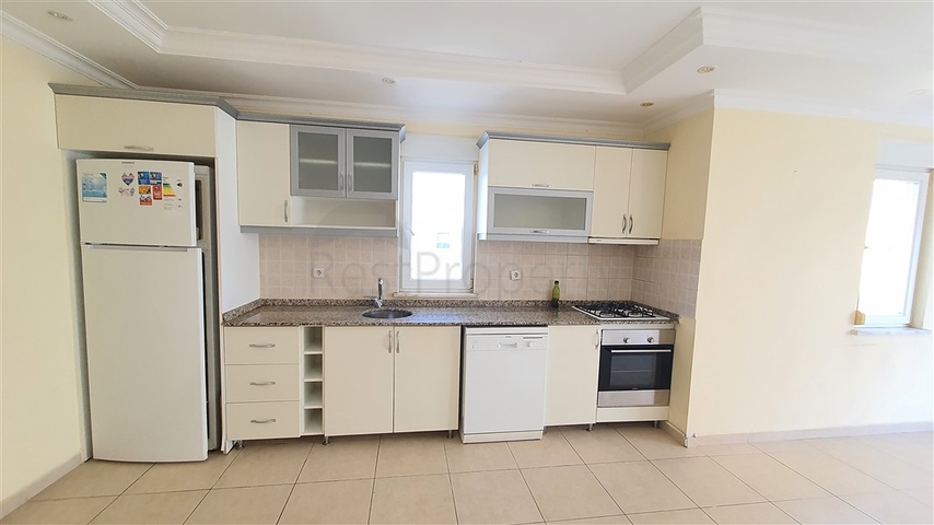 شقة فسيحة 3 + 1 في منطقة توسمور