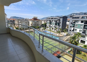 شقة فسيحة 3 + 1 في منطقة توسمور