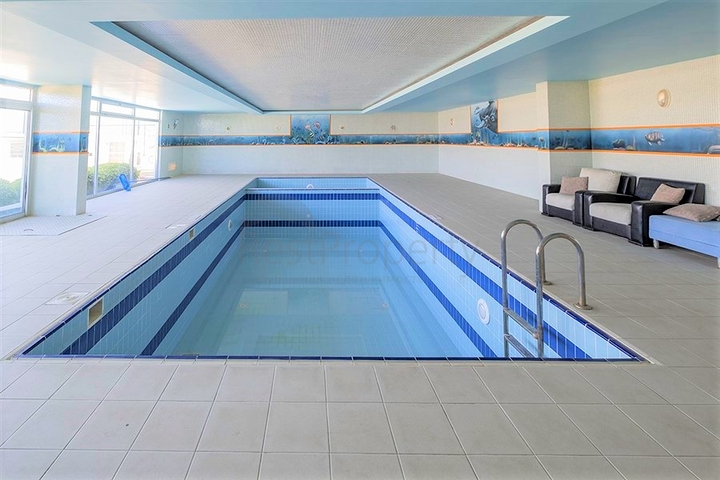 بنتهاوس واسع 3 + 1 في منطقة كوناكلي. 