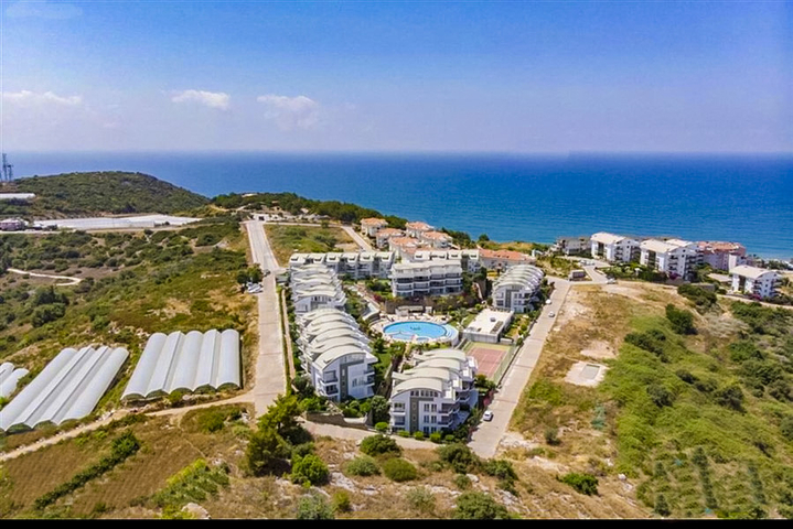 بنتهاوس واسع 3 + 1 في منطقة كوناكلي. 