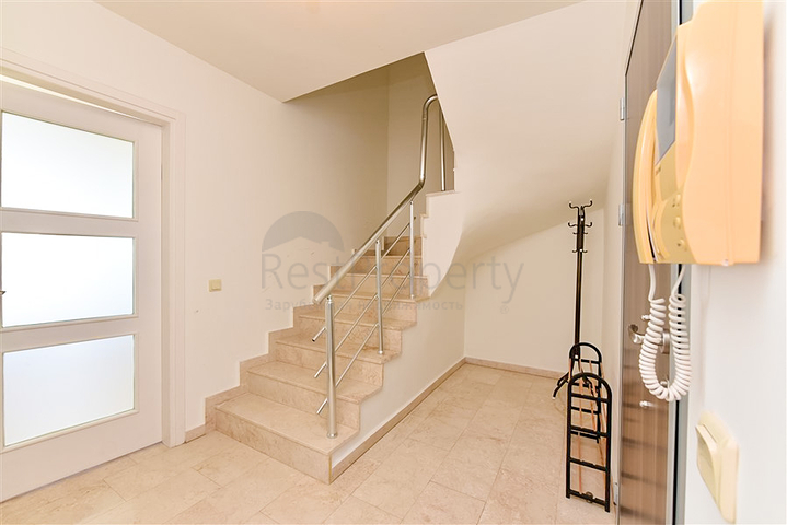 بنتهاوس واسع 3 + 1 في منطقة كوناكلي. 