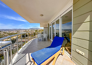 بنتهاوس واسع 3 + 1 في منطقة كوناكلي. 