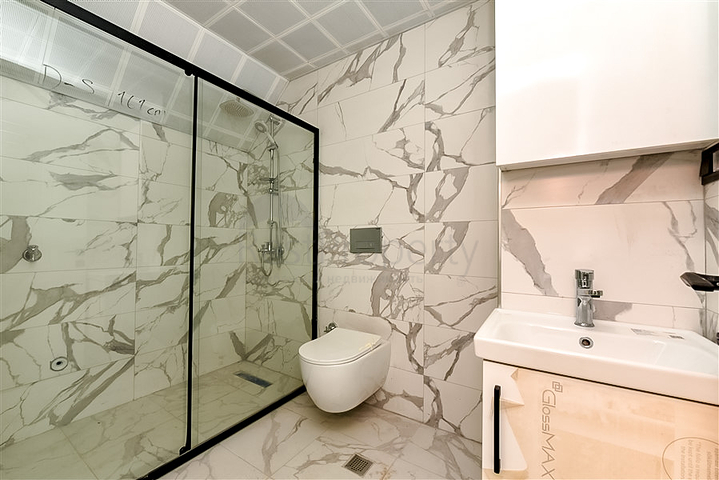 2 + 1 بنتهاوس في منطقة أوبا