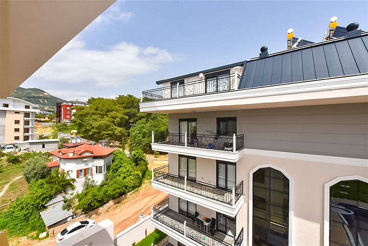 2 + 1 بنتهاوس في منطقة أوبا