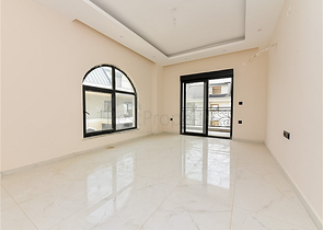 2 + 1 بنتهاوس في منطقة أوبا