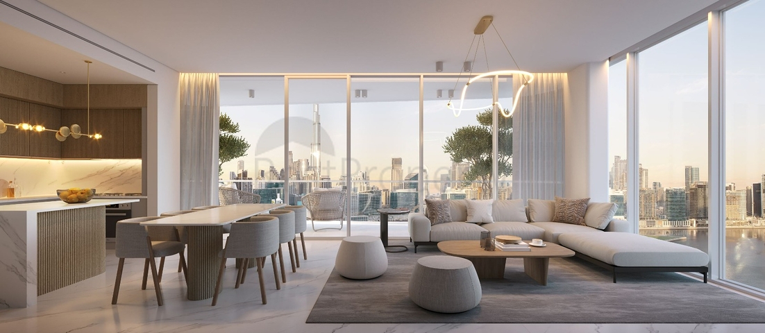 شقق مطلة على قناة برج خليفة في دبي