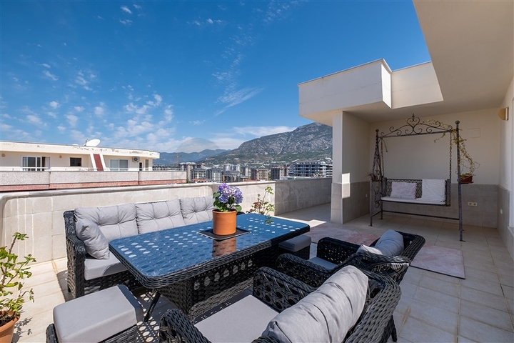 بنتهاوس 3+1 في منطقة محمودلار