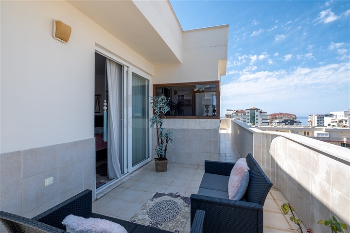 بنتهاوس 3+1 في منطقة محمودلار