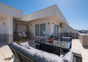 بنتهاوس 3+1 في منطقة محمودلار