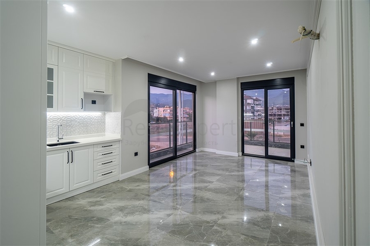 شقة 2 + 1 في منطقة أوبا